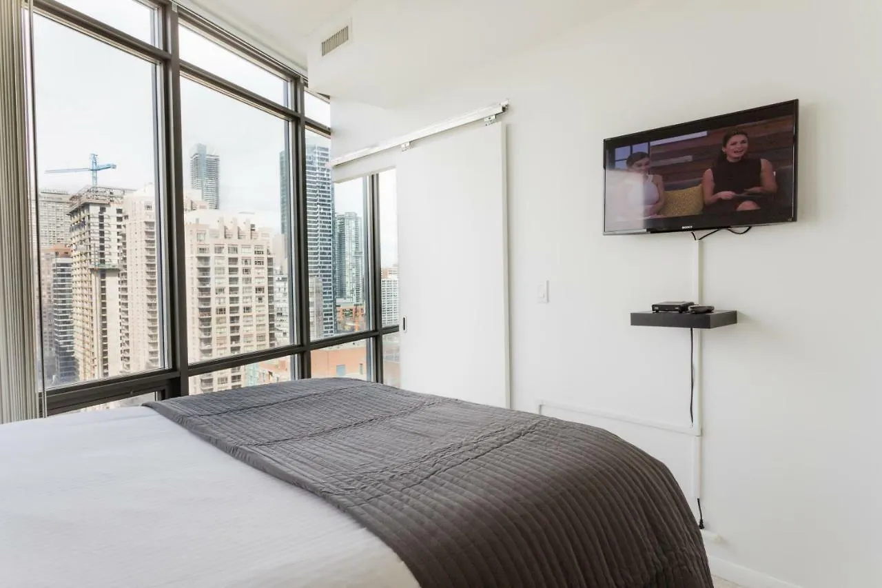 Altitude Suites Bay Street - Holiday Bonus - Free Parking Toronto 0*,  Kanada