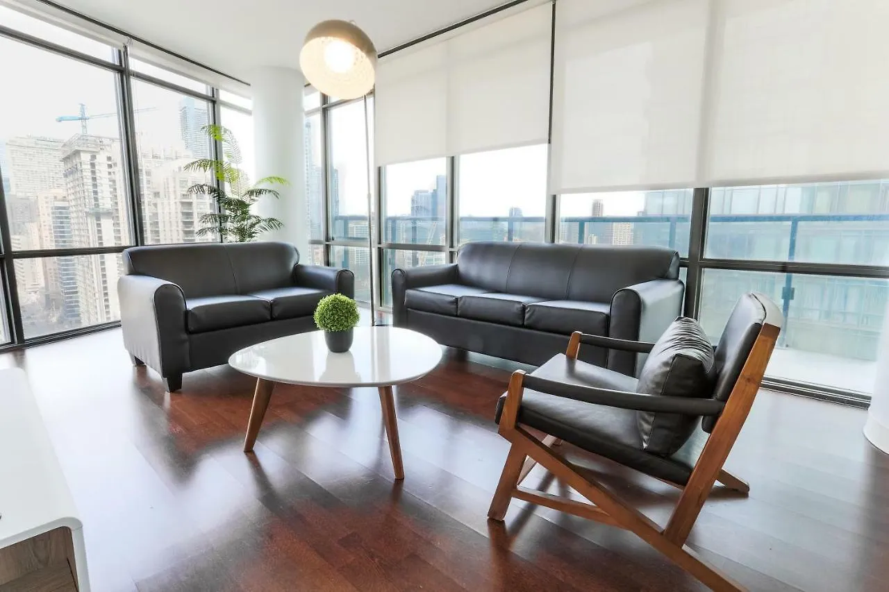 Altitude Suites Bay Street - Holiday Bonus - Free Parking Toronto