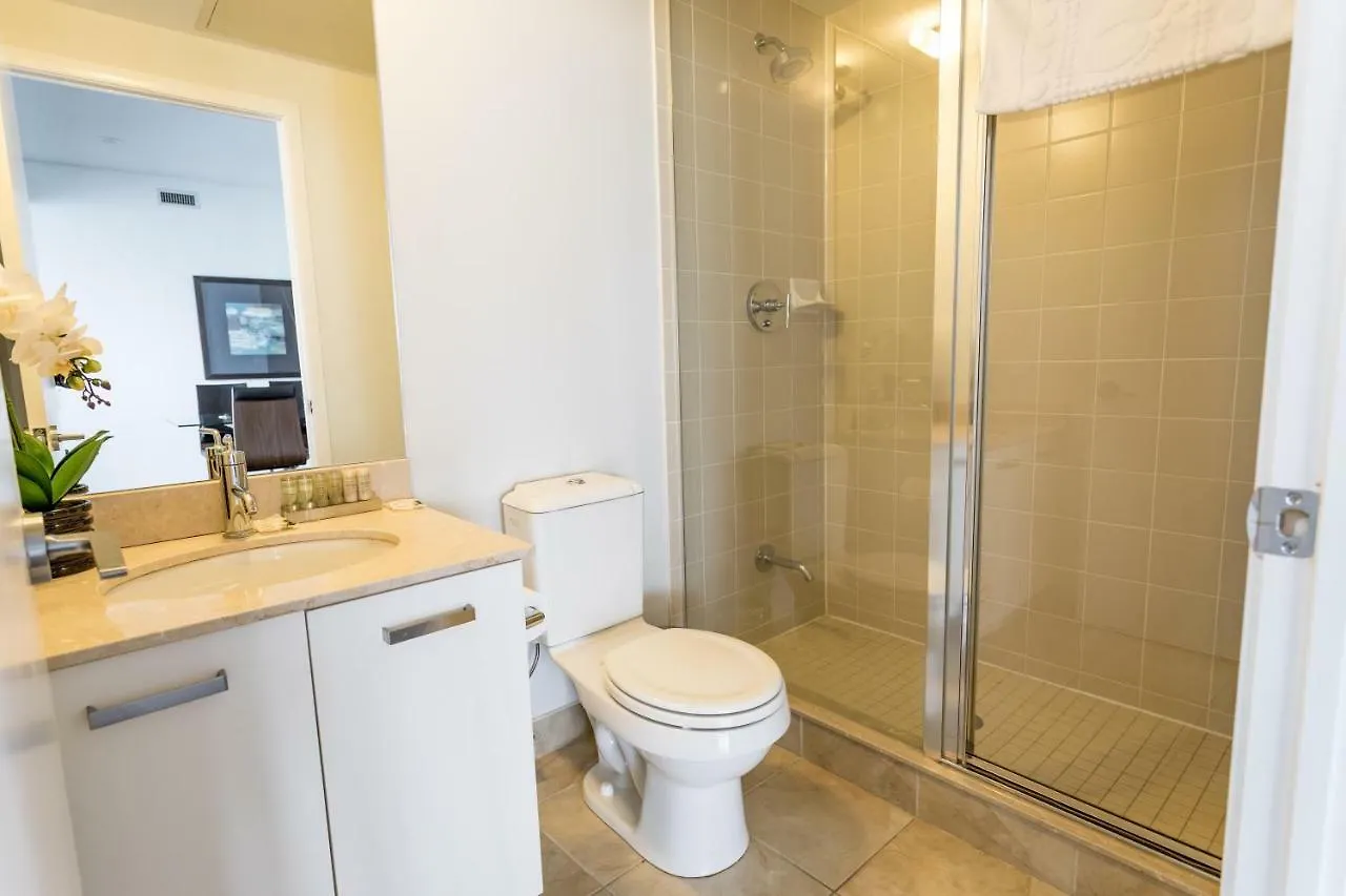Aparthotel Altitude Suites Bay Street - Holiday Bonus - Free Parking Toronto