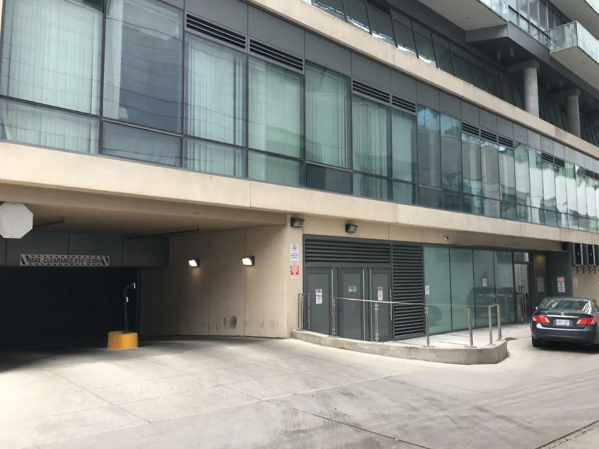 Aparthotel Altitude Suites Bay Street - Holiday Bonus - Free Parking Toronto