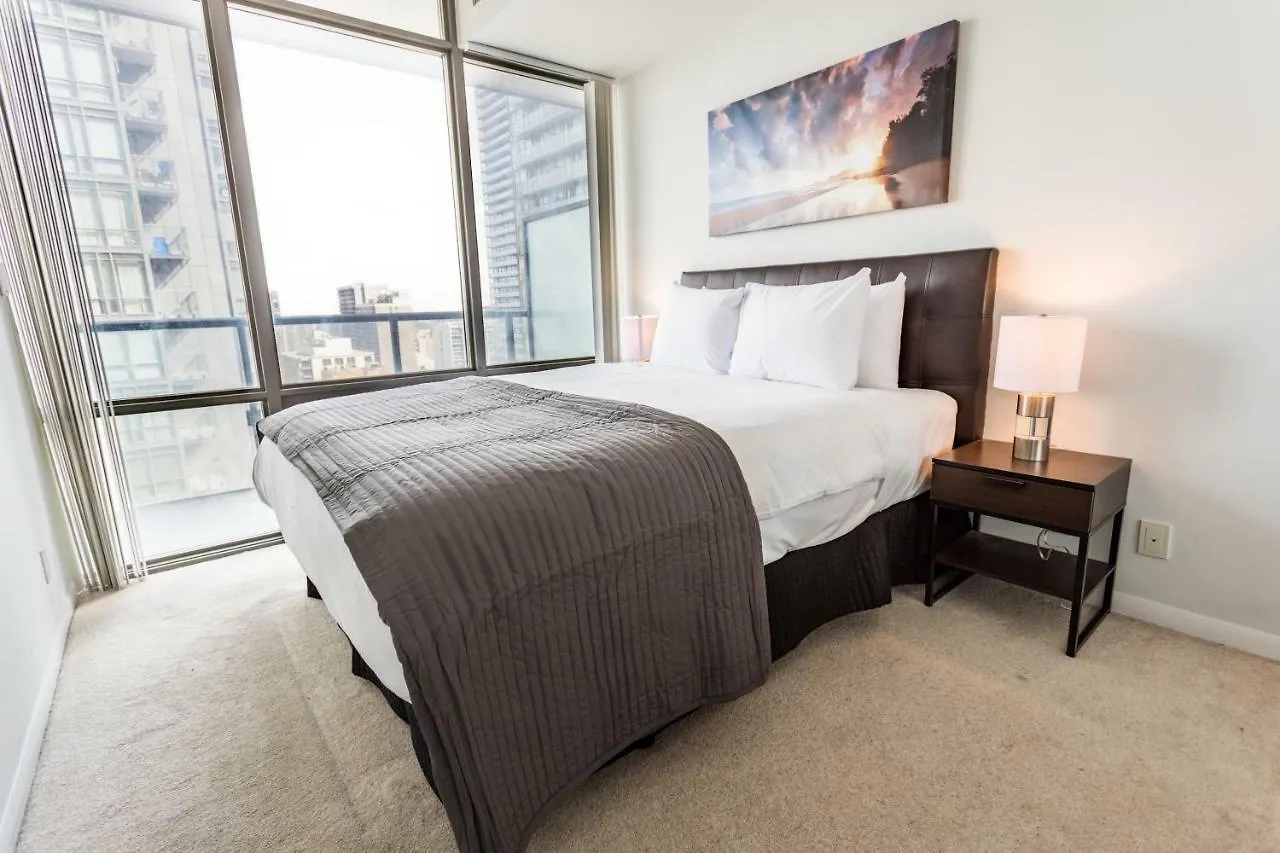 Aparthotel Altitude Suites Bay Street - Holiday Bonus - Free Parking Toronto
